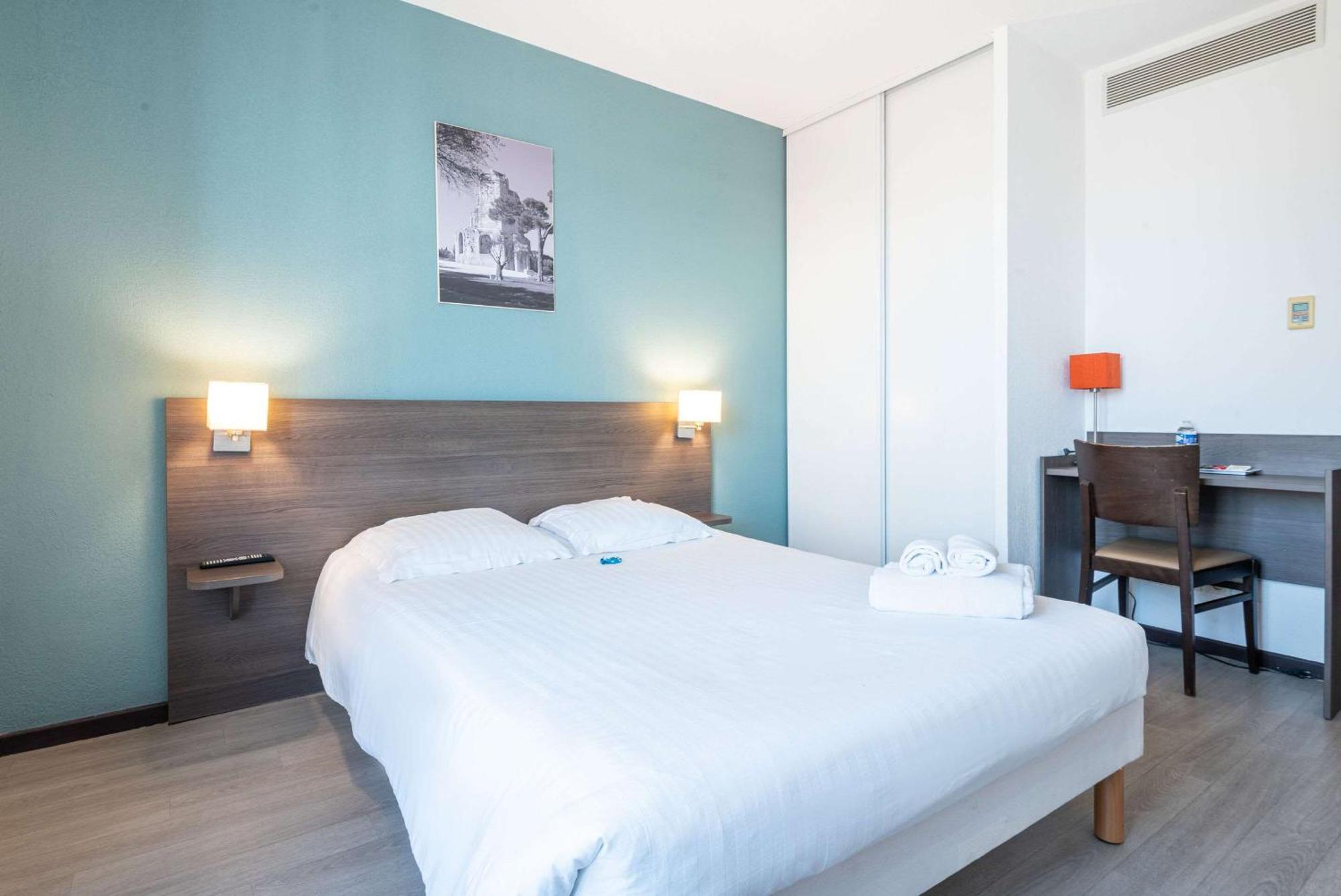 Comfort Aparthotel Nimes Centre Экстерьер фото