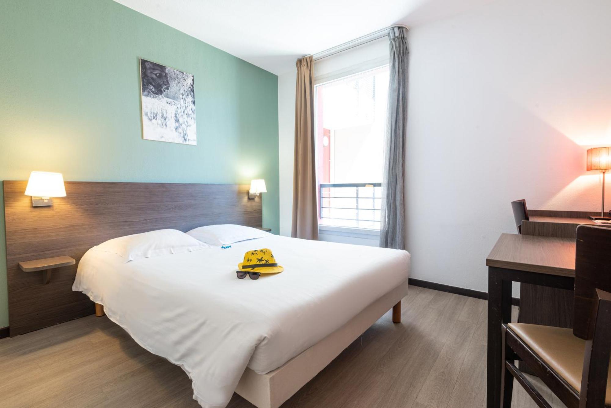 Comfort Aparthotel Nimes Centre Экстерьер фото
