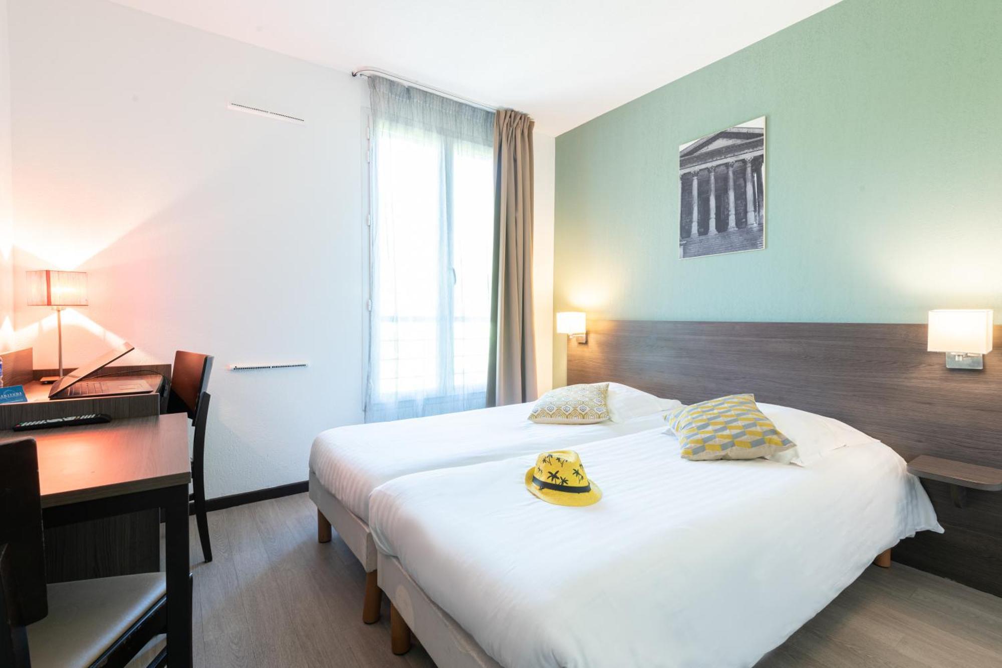 Comfort Aparthotel Nimes Centre Экстерьер фото